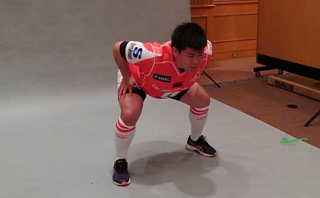 伊藤平一郎選手は、スクラムポージングでも撮影！