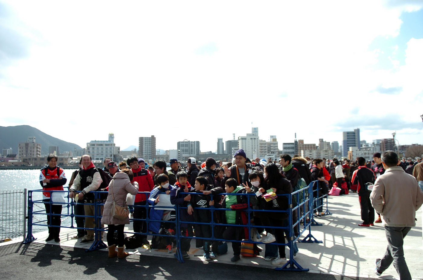 ソニー・ミュージックエンタテインメント プレゼンツ JAPAN RUGBY DREAM MATCH 2017 <br>
まもなく開場！待機列も伸びています